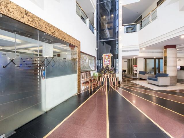 אחמדאבאד Hotel The Westend מראה חיצוני תמונה